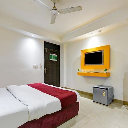 Hotel Happy Stay Delhi Airport 新德里 外观 照片